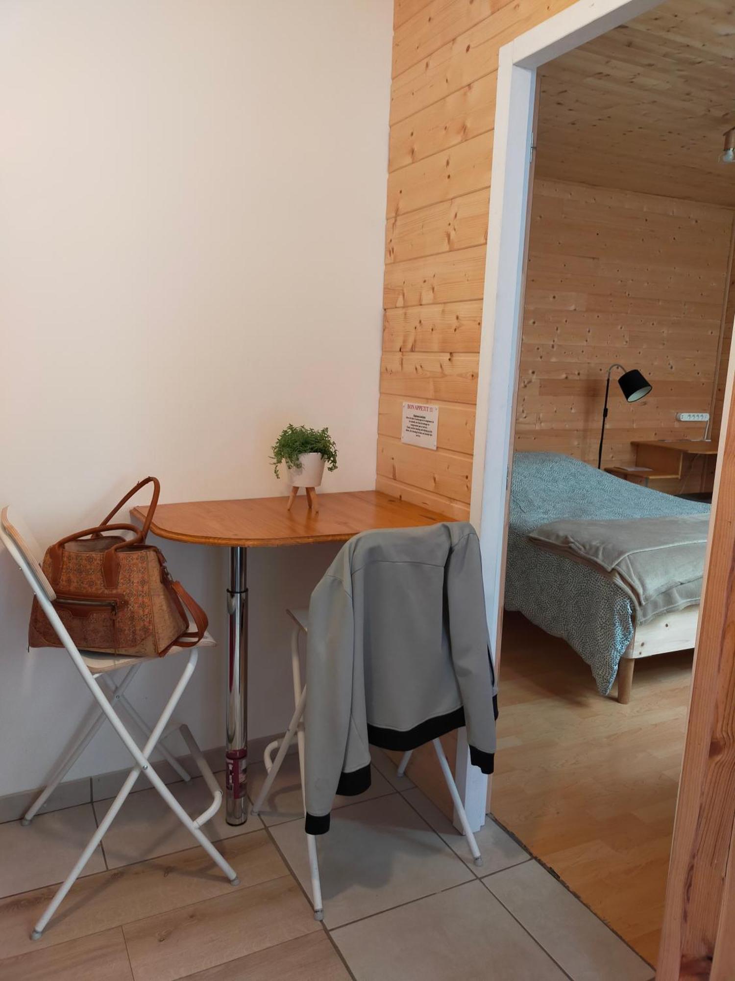 Julio Cesar Poligny Jura Apartman Szoba fotó